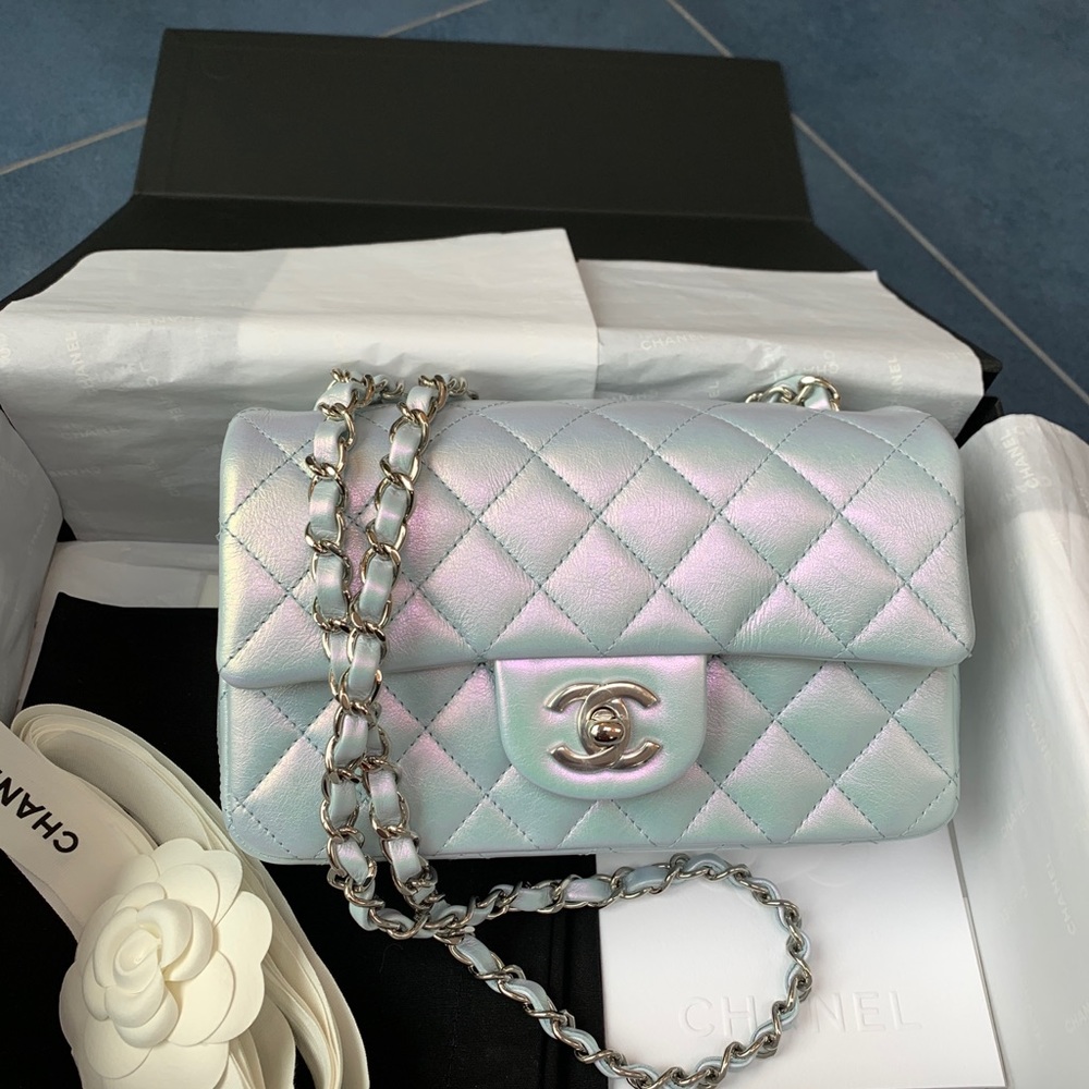 21K CHANEL Classic Mini Flap Bag Iridescent  Blue - Picture 5 of 10